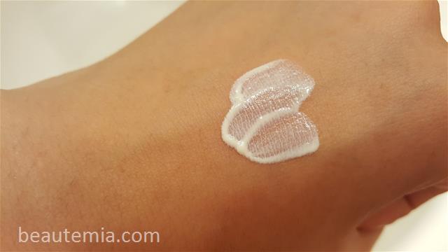 Chanel Review > NEW UV Essentiel Soin Quotidien Multi-Protection Daily  Defender UV-Pollution SPF 50+ (Anti-Pollution / Tips & Warning)