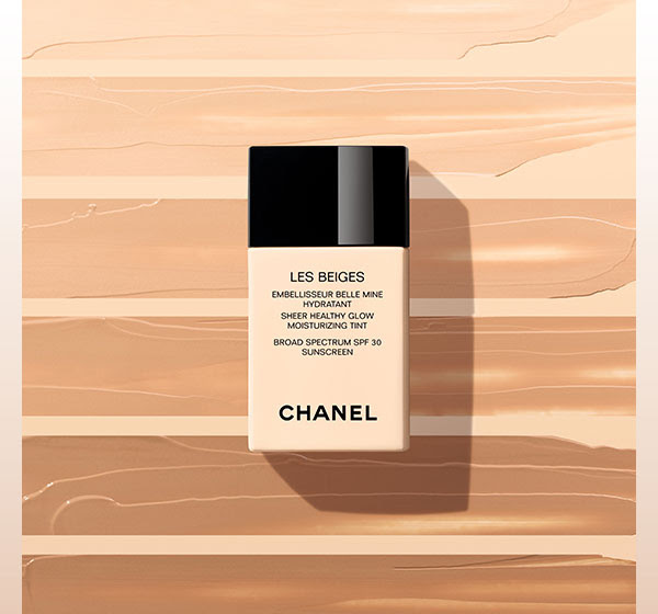 Chanel Review > LES BEIGES Sheer Healthy Glow Moisturizing Tint SPF 30  (Shade Light & Medium swatches/ Tips/ Broad spectrum sunscreen)